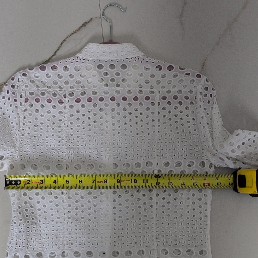 Burberry white eyelet top - Picture 6 of 6